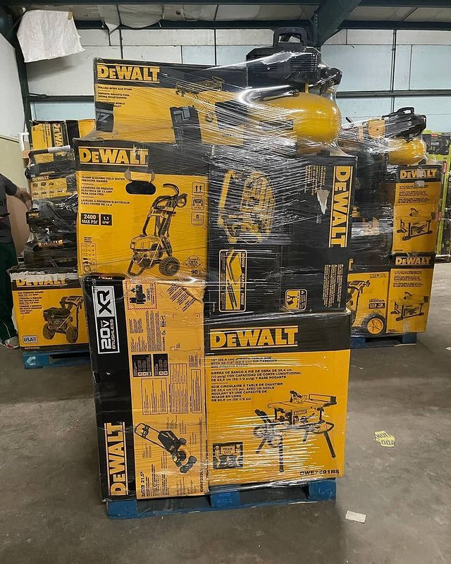 Dewalt tool pallets BIG D Discounts