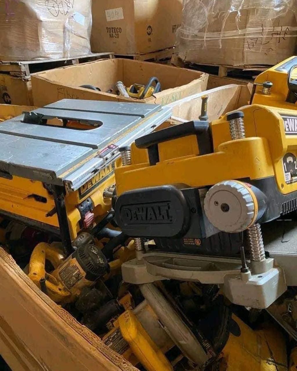 Pallet of mixed Returned Tools BIG D Discounts