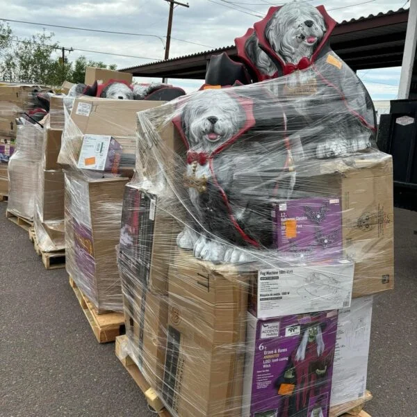 Halloween costumes pallet