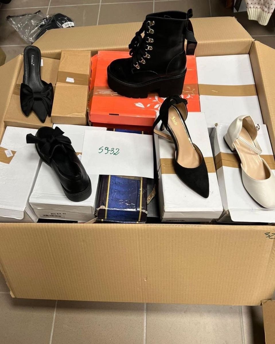 Female Shoes - Image 4