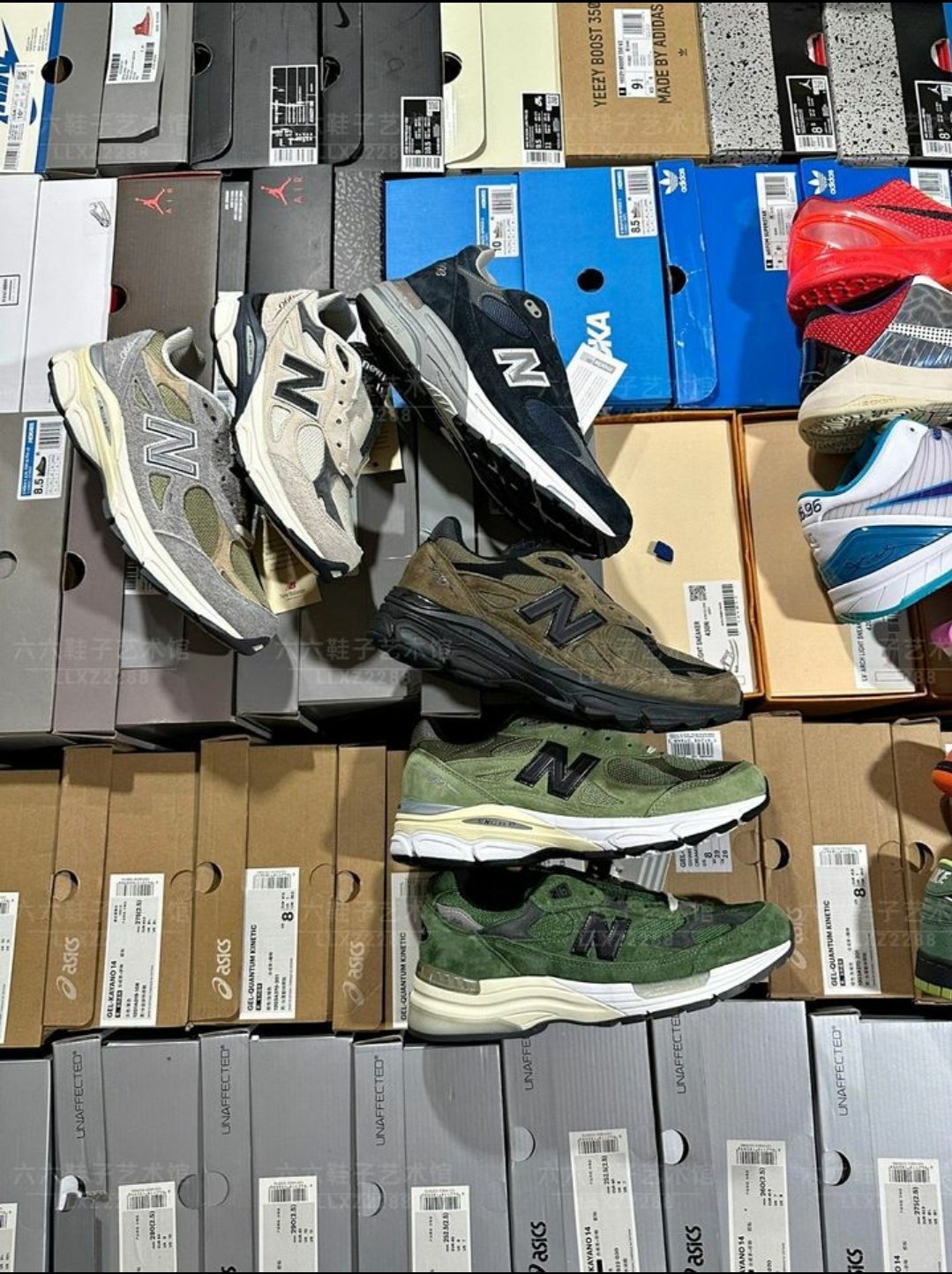 New Balance 990 / 550 pallet