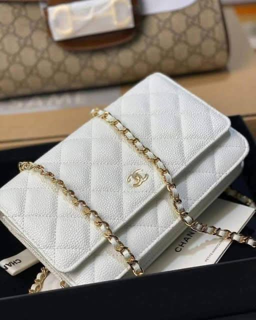 High-End Womens Handbags Pallets - Image 5