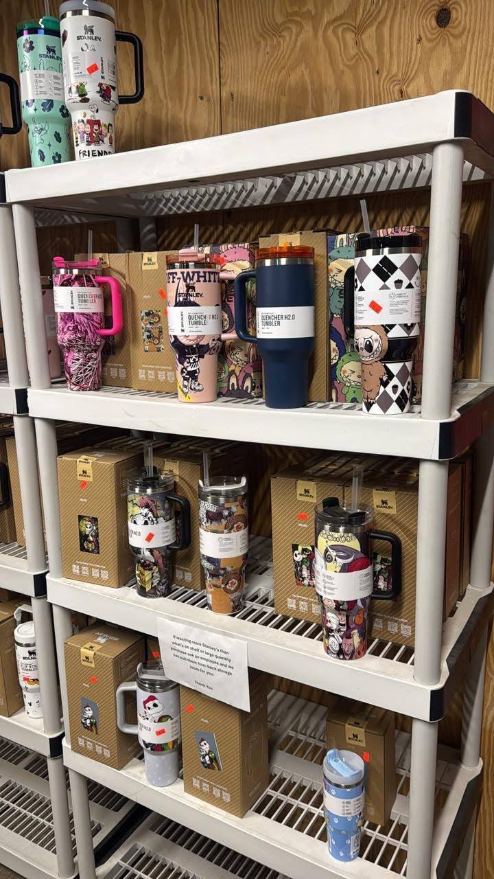 Stanley & Owala Cups Pallet - Image 6